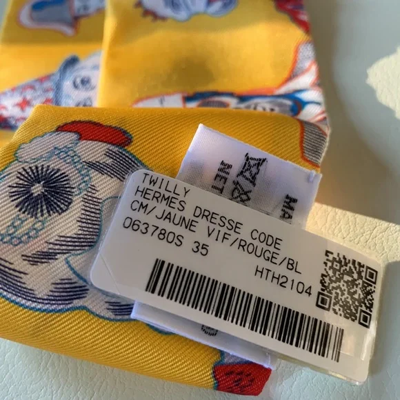 New and Authentic Hermes Dress Code twilly - Yellow